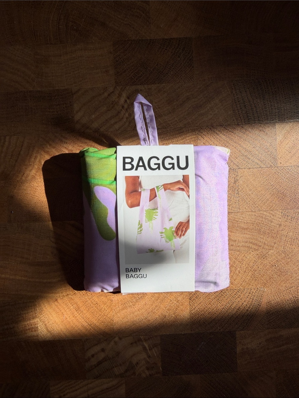 NWT baby baggu daikon print bag